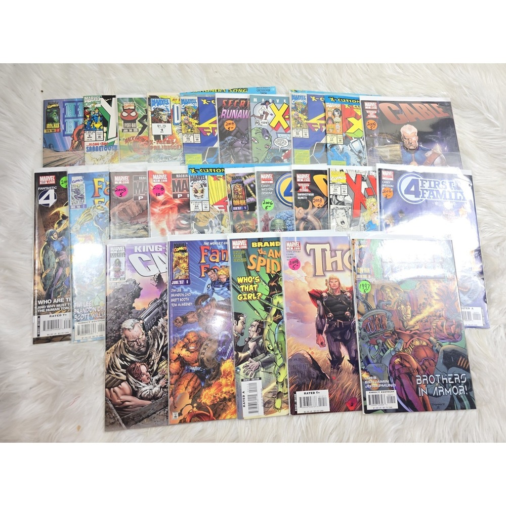 Marvel Comics - 25 Comic Books! Random Assortment Comics Great Condition! B19